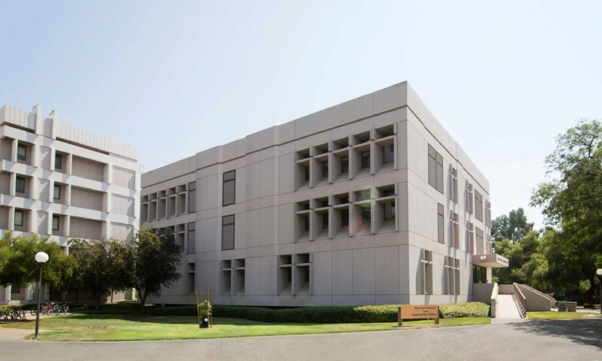 UC Davis Genome Center
